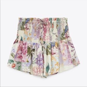 Zara Floral Print Smocked Shorts - Size XS
